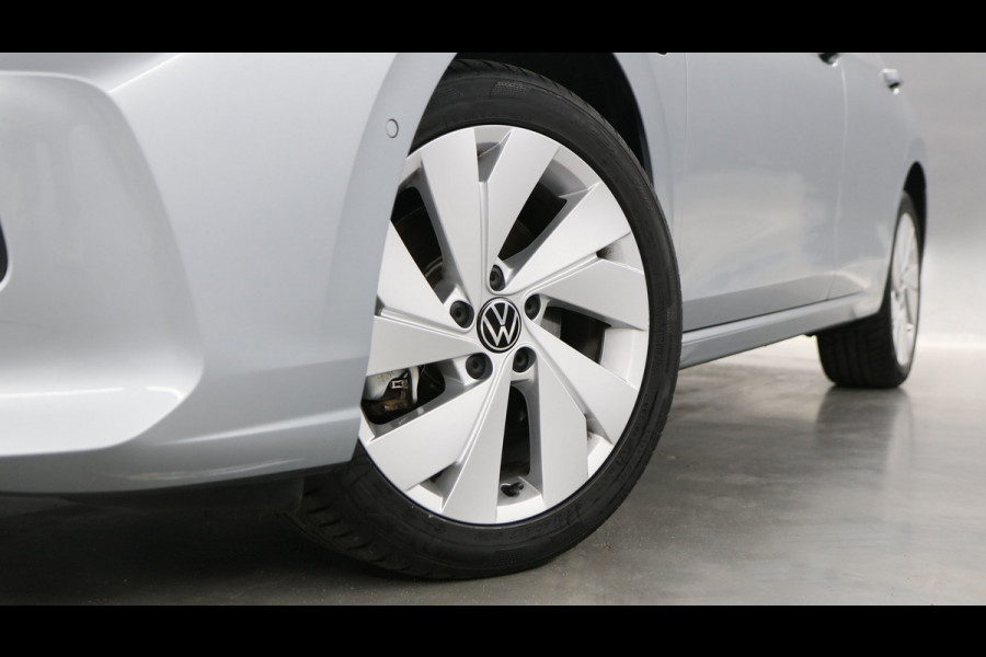 Volkswagen Golf 1.5 eHybrid 204 pk Life Edition DSG / Stoel en stuurwielverwarming / App Connect