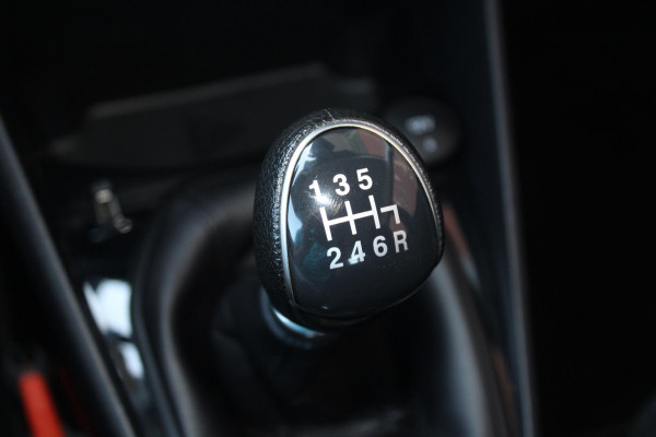 Ford Fiesta 1.0 EcoBoost 95 PK Connected | Cruise Control | Navigatie | DAB | Airco | Bluetooth Carkit