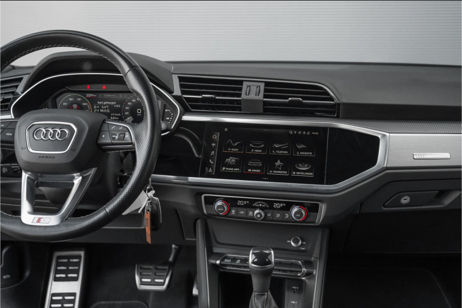 Audi Q3 Sportback 45 TFSI e S Edition ACC Matrix 360° Trekhaak 20"