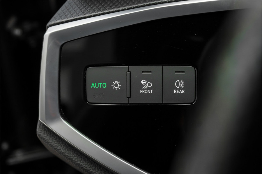 Audi Q3 Sportback 45 TFSI e S Edition ACC Matrix 360° Trekhaak 20"