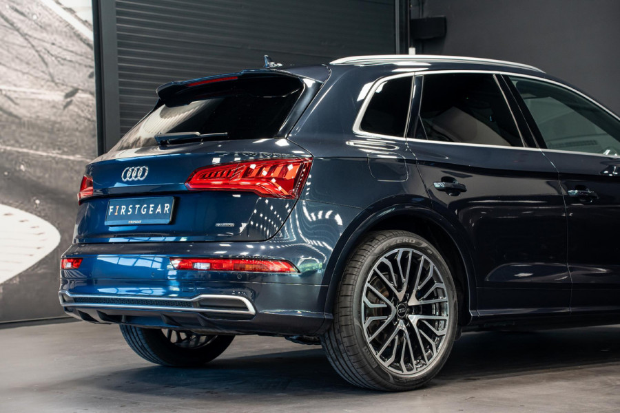 Audi Q5 2.0 TFSI quattro Audi Q5 2.0 TFSI Quattro *S-Line / Luchtvering / Virtual Dashboard / Keyless Entry / Audi Sound-systeem*