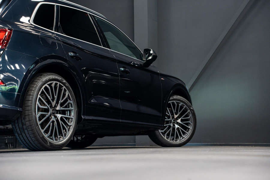 Audi Q5 2.0 TFSI quattro Audi Q5 2.0 TFSI Quattro *S-Line / Luchtvering / Virtual Dashboard / Keyless Entry / Audi Sound-systeem*