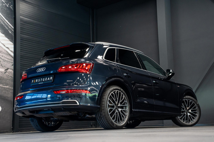 Audi Q5 2.0 TFSI quattro Audi Q5 2.0 TFSI Quattro *S-Line / Luchtvering / Virtual Dashboard / Keyless Entry / Audi Sound-systeem*