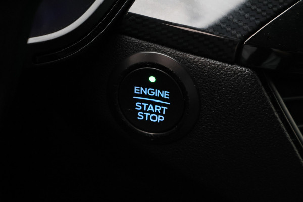 Ford Kuga 2.5 PHEV ST-Line Virtual Cockpit, Cruise, Camera, Apple Carplay, DAB, Elek. Trekhaak, 18''