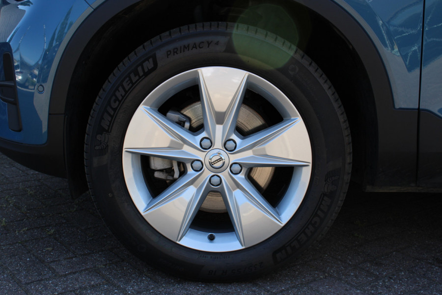 Volvo XC40 2.0 B3 Core | Winterpack | 360 Camera | BLIS | Pilot Assist