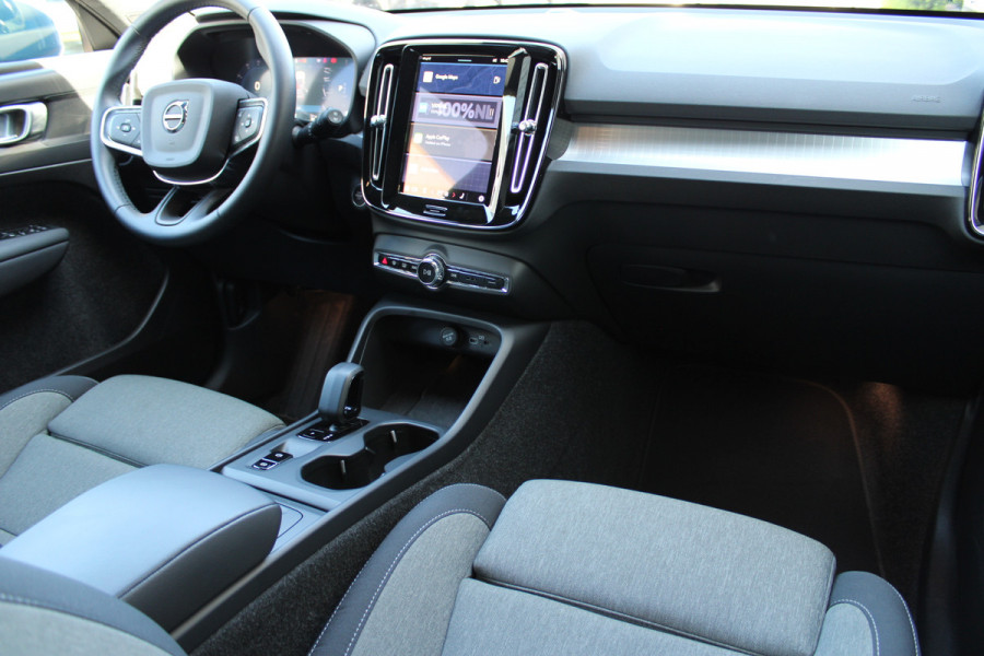 Volvo XC40 2.0 B3 Core | Winterpack | 360 Camera | BLIS | Pilot Assist