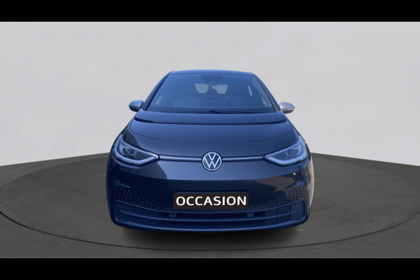 Volkswagen ID.3 First Plus 58 kWh 204pk | Camera | Stoelverwarming | IQ light | App Connect
