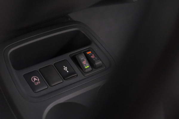 Mitsubishi Space Star 1.2 Intense | AUTOMAAT! | Apple Carplay | Allseason Banden | Climate Control