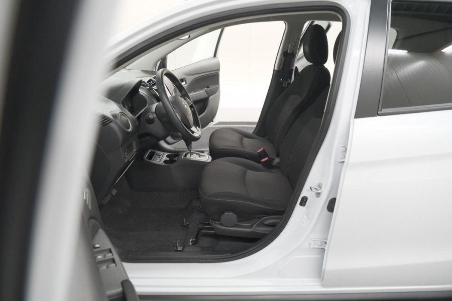 Mitsubishi Space Star 1.2 Intense | AUTOMAAT! | Apple Carplay | Allseason Banden | Climate Control