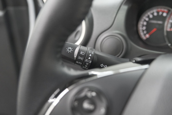 Mitsubishi Space Star 1.2 Intense | AUTOMAAT! | Apple Carplay | Allseason Banden | Climate Control