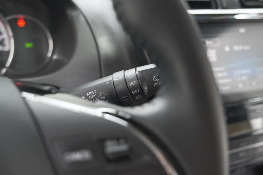 Mitsubishi Space Star 1.2 Intense | AUTOMAAT! | Apple Carplay | Allseason Banden | Climate Control