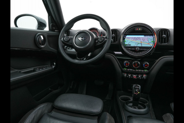 MINI Countryman 1.5 Cooper Chili Aut. *PANO | LEATHER-FABRIC | FULL-LED | HARMAN/KARDON | HEATED-SPORTSEATS | KEYLESS | NAVI-FULLMAP | PRIVACY-GLASS | AMBIENTLIGHT | ECC | PDC | CRUISE | 18''ALU*