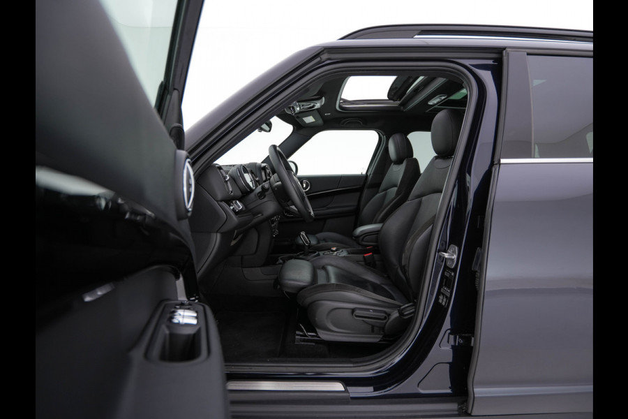 MINI Countryman 1.5 Cooper Chili Aut. *PANO | LEATHER-FABRIC | FULL-LED | HARMAN/KARDON | HEATED-SPORTSEATS | KEYLESS | NAVI-FULLMAP | PRIVACY-GLASS | AMBIENTLIGHT | ECC | PDC | CRUISE | 18''ALU*