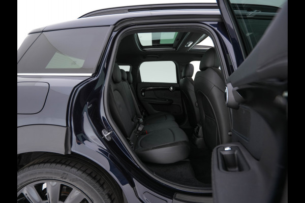 MINI Countryman 1.5 Cooper Chili Aut. *PANO | LEATHER-FABRIC | FULL-LED | HARMAN/KARDON | HEATED-SPORTSEATS | KEYLESS | NAVI-FULLMAP | PRIVACY-GLASS | AMBIENTLIGHT | ECC | PDC | CRUISE | 18''ALU*