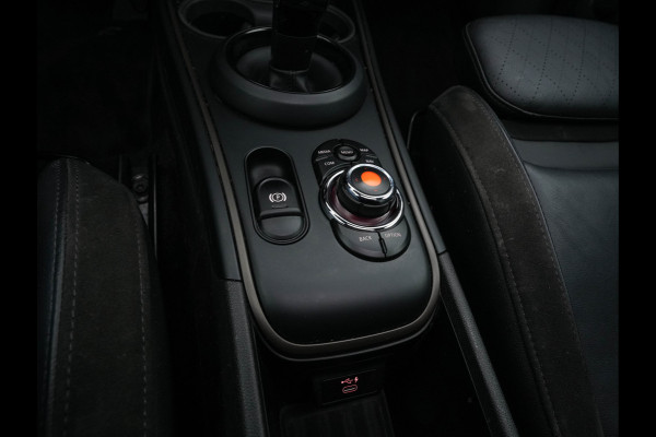 MINI Countryman 1.5 Cooper Chili Aut. *PANO | LEATHER-FABRIC | FULL-LED | HARMAN/KARDON | HEATED-SPORTSEATS | KEYLESS | NAVI-FULLMAP | PRIVACY-GLASS | AMBIENTLIGHT | ECC | PDC | CRUISE | 18''ALU*