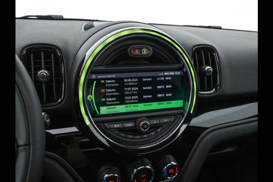 MINI Countryman 1.5 Cooper Chili Aut. *PANO | LEATHER-FABRIC | FULL-LED | HARMAN/KARDON | HEATED-SPORTSEATS | KEYLESS | NAVI-FULLMAP | PRIVACY-GLASS | AMBIENTLIGHT | ECC | PDC | CRUISE | 18''ALU*