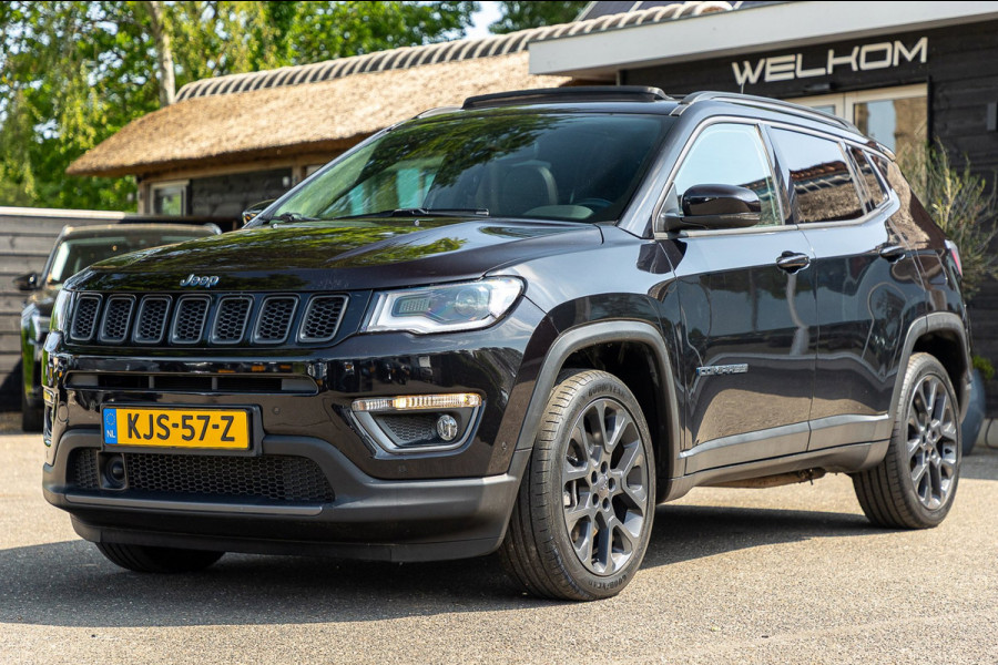 Jeep Compass 4xe 240 Plug-in Hybrid Electric Trailhawk I Pano I Leder I ALpine I Vol opties I