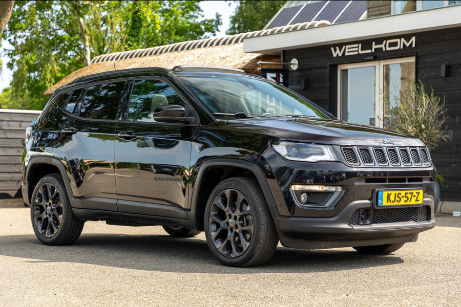 Jeep Compass 4xe 240 Plug-in Hybrid Electric Trailhawk I Pano I Leder I ALpine I Vol opties I