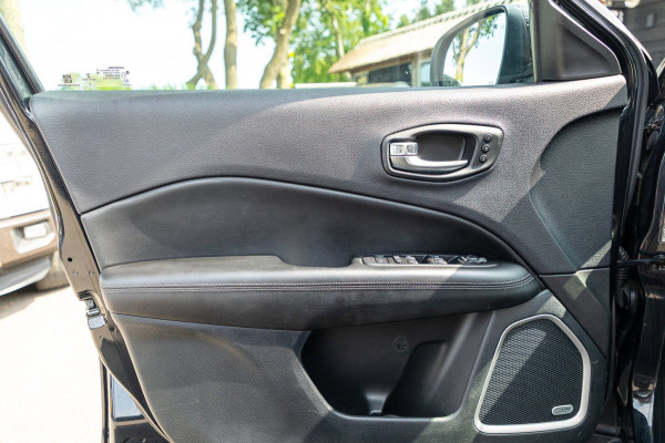 Jeep Compass 4xe 240 Plug-in Hybrid Electric Trailhawk I Pano I Leder I ALpine I Vol opties I