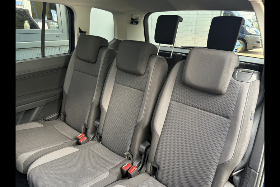 Volkswagen Touran 1.5 TSi 150pk DSG Comfortline Bns. 7-pers. SCHUIFDAK/NAVI/CARPLAY/ADAPT.CRUISE/PDC/WINTERPACK