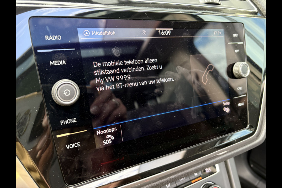 Volkswagen Touran 1.5 TSi 150pk DSG Comfortline Bns. 7-pers. SCHUIFDAK/NAVI/CARPLAY/ADAPT.CRUISE/PDC/WINTERPACK