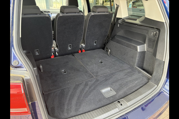 Volkswagen Touran 1.5 TSi 150pk DSG Comfortline Bns. 7-pers. SCHUIFDAK/NAVI/CARPLAY/ADAPT.CRUISE/PDC/WINTERPACK