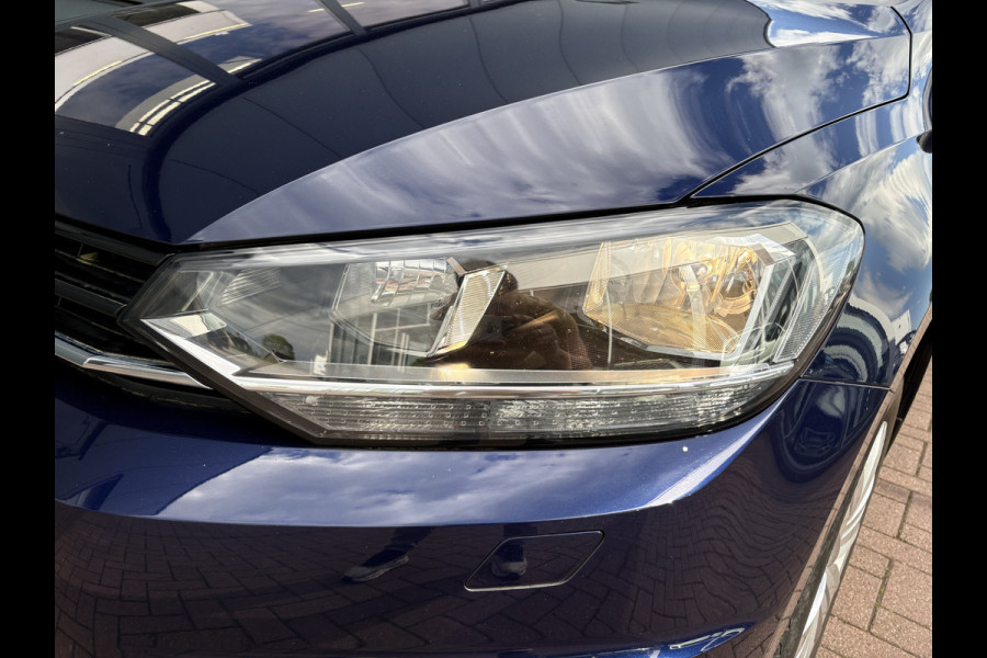 Volkswagen Touran 1.5 TSi 150pk DSG Comfortline Bns. 7-pers. SCHUIFDAK/NAVI/CARPLAY/ADAPT.CRUISE/PDC/WINTERPACK