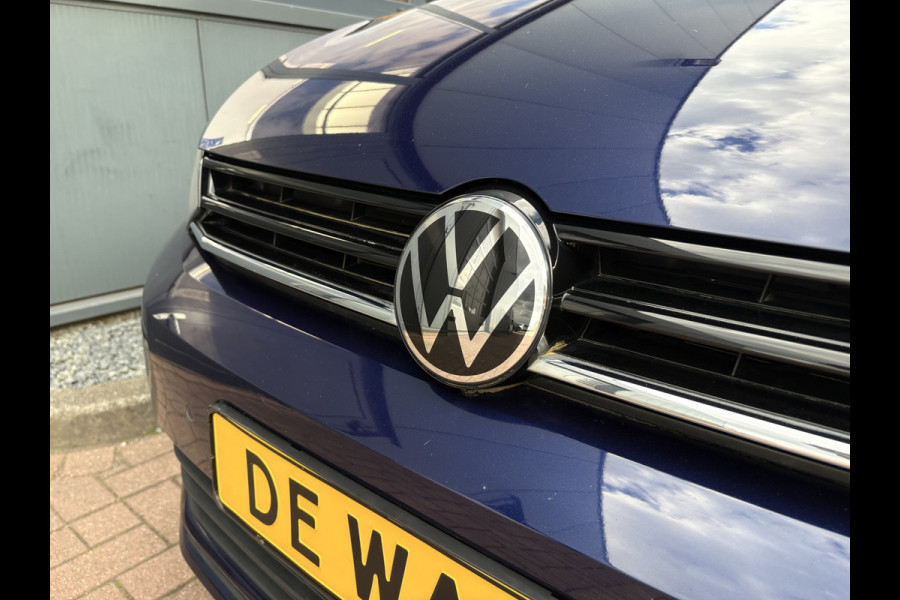 Volkswagen Touran 1.5 TSi 150pk DSG Comfortline Bns. 7-pers. SCHUIFDAK/NAVI/CARPLAY/ADAPT.CRUISE/PDC/WINTERPACK