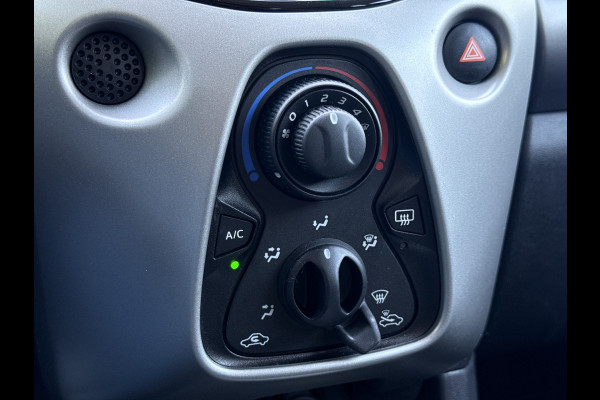 Toyota Aygo 1.0 VVT-i x-play | Camera | Carplay | Cruisec. | Navi