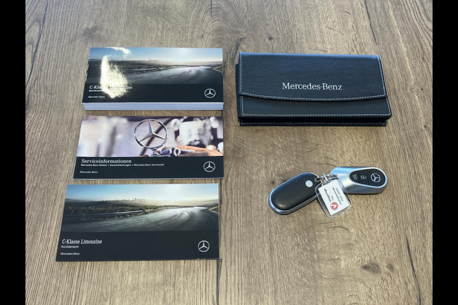 Mercedes-Benz C-Klasse 180 Luxury Line | 2x AMG Line | Night Pack | MBUX | All-in prijs