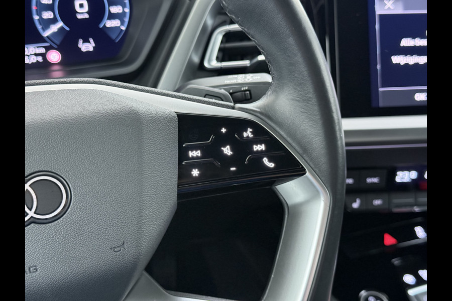 Audi Q4 e-tron 50 Quattro 300pk 82kWh SOH 95% Launch Ed. Advanced Plus Warmtepomp Leder SONOS®-Hifi Navi Camera Adap.Cruise Elek.Stoelen+Memory Head-Up Pdc DAB Matrix LED Lmv € 76.000 nieuw! 1e Eigenaar Origineel Nederlandse Auto Dealeronderhouden