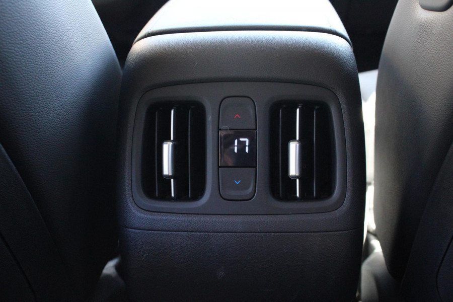 Hyundai Tucson 1.6 T-GDI PHEV Premium 4WD 265 PK | Lederen Bekleding | Camera | Krell Audio | Stoelverwarming en -Koeling | Elektrische Stoelen