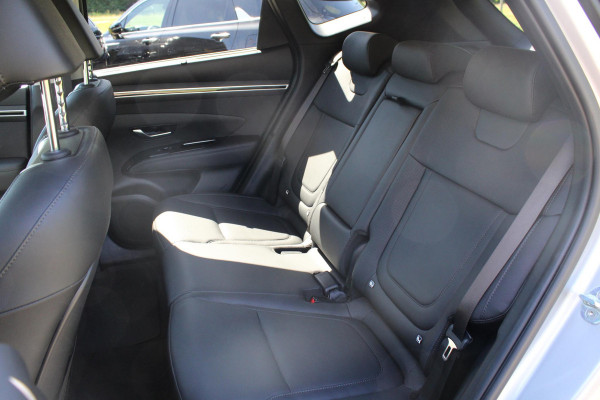 Hyundai Tucson 1.6 T-GDI PHEV Premium 4WD 265 PK | Lederen Bekleding | Camera | Krell Audio | Stoelverwarming en -Koeling | Elektrische Stoelen