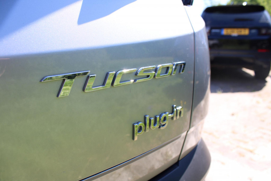 Hyundai Tucson 1.6 T-GDI PHEV Premium 4WD 265 PK | Lederen Bekleding | Camera | Krell Audio | Stoelverwarming en -Koeling | Elektrische Stoelen