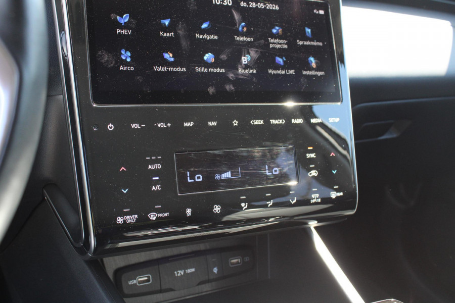 Hyundai Tucson 1.6 T-GDI PHEV Premium 4WD 265 PK | Lederen Bekleding | Camera | Krell Audio | Stoelverwarming en -Koeling | Elektrische Stoelen
