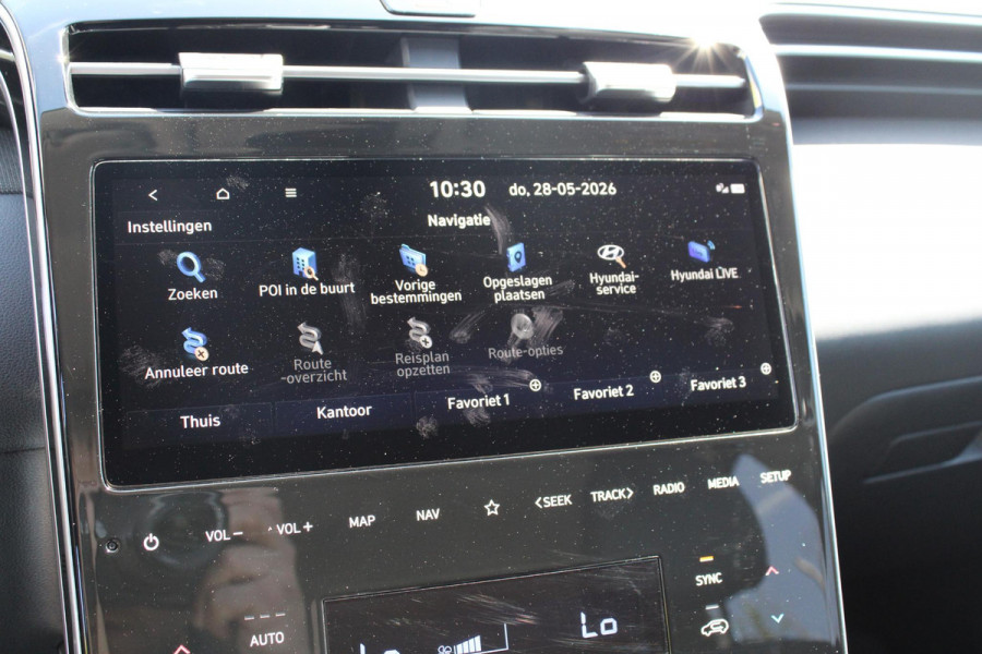 Hyundai Tucson 1.6 T-GDI PHEV Premium 4WD 265 PK | Lederen Bekleding | Camera | Krell Audio | Stoelverwarming en -Koeling | Elektrische Stoelen