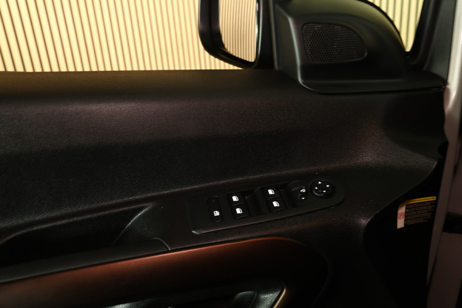 Peugeot Rifter Long 1.2 Puretech Long GT-Line AUT CARPLAY CAM NAV PANO DAB STOELVW '21