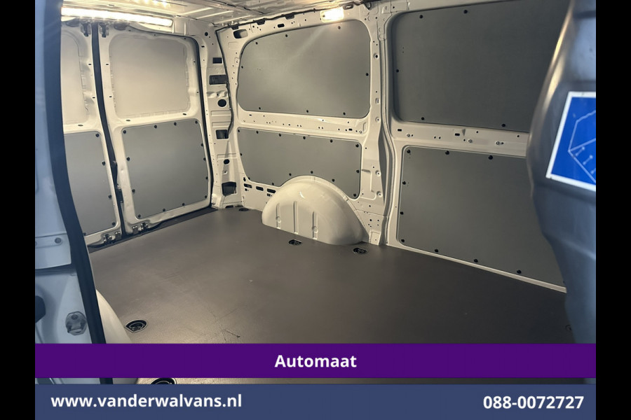 Mercedes-Benz Vito 114 CDI 136pk 9G-Tronic Automaat L2H1 Euro6 Airco | Camera | Navigatie | Apple Carplay | Imperiaal | 2500kg Trekhaak Android Auto, Cruisecontrol, Parkeersensoren, Sidebars