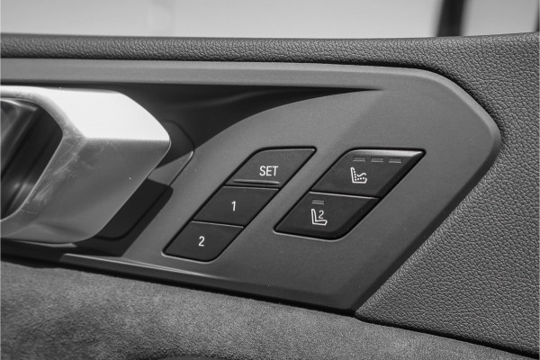 BMW X5 xDrive45e High Executive Luchtv Driving Ass Pro ACC Comfortstoelen Massage HiFi Soft Close 21"