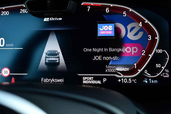 BMW X5 xDrive45e M-Sport Pano ACC Trekh H/K 360 Laser HUD Comf-seat