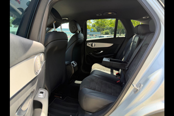 Mercedes-Benz GLC 200 4MATIC Premium Plus, AMG, Burmester, CarPlay, 19 inch, trekhaak