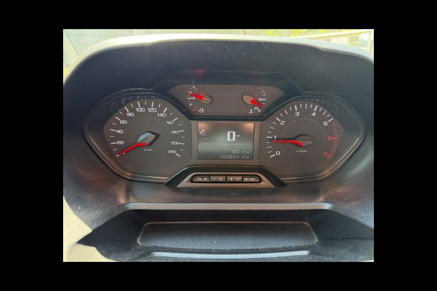 Peugeot Partner 1.2 PureTech Premium AIRCO I NAVI I PDC I MULTIMEDIA I 1e EIGENAAR I COMPLETE ONDERHOUDSHISTORIE RECENT ONDERHOUD, DISTIBUTIE, KOPPELING EN REMMEN VERVANGEN.