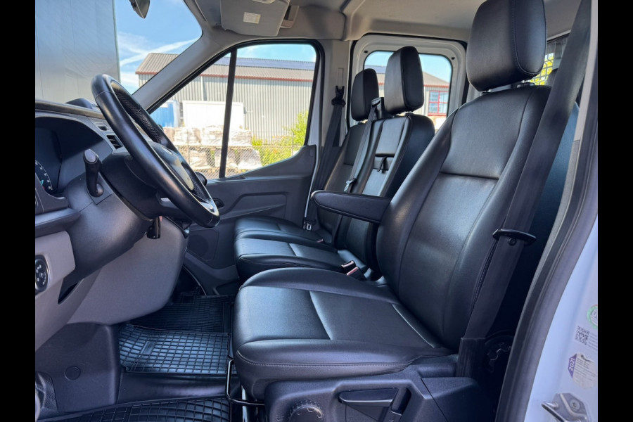 Ford Transit 310 2.0 TDCI 130pk L2H1 DC Trend | Open Laadbak | Trekhaak 2550KG | Airco | Kunstleder | Bluetooth | 7-persoons