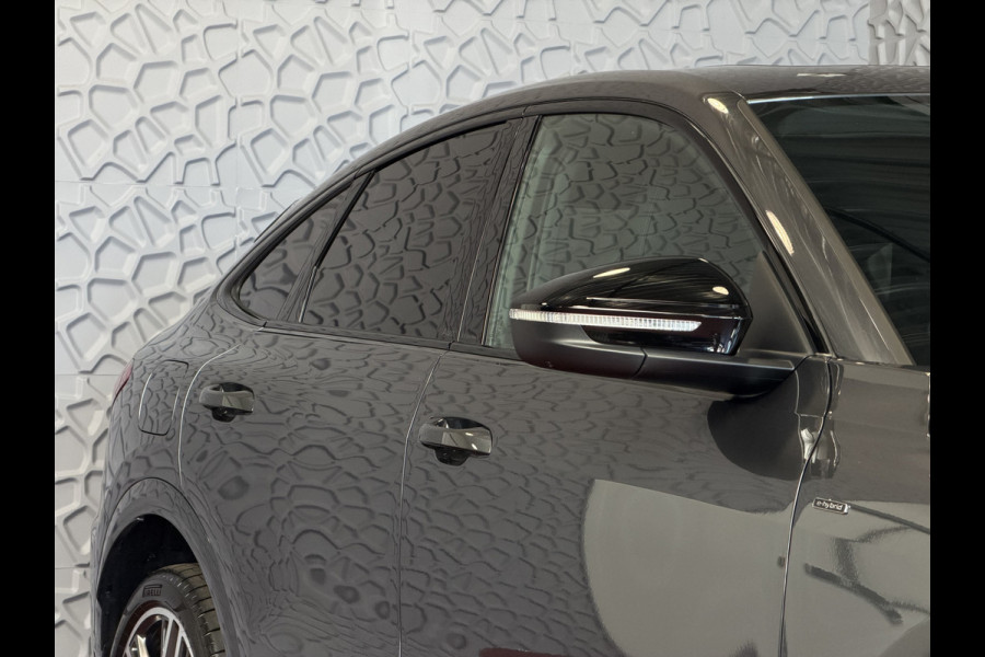 Audi Q5 Sportback 2.0 TFSI E-HYBRID 367PK QUATTRO LEER PANO S EDITION COMPETITION 21''LMV MATRIX.LED PASS .DISPLAY ELEK.STOEL 100 km elektrisch rijden