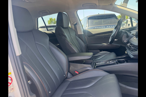 Škoda ENYAQ iV 80 First Edition / SoH 91,4% / Trekhaak / Camera / Leder / CarPlay / Keyless / 21'' / Warmtepomp / Stuur+Stoelverwarming / Dodehoek / DAB / ACC
