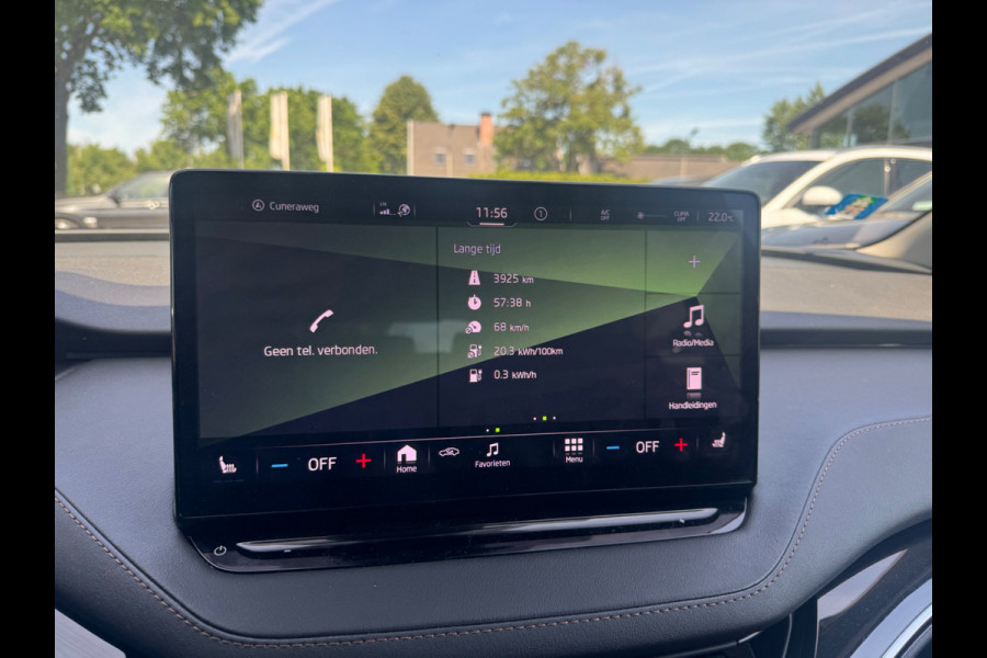Škoda ENYAQ iV 80 First Edition / SoH 91,4% / Trekhaak / Camera / Leder / CarPlay / Keyless / 21'' / Warmtepomp / Stuur+Stoelverwarming / Dodehoek / DAB / ACC