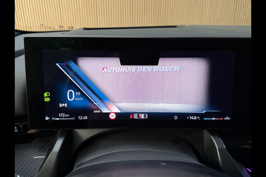 BMW 5 Serie 520i M Sport - Pano Keyles - HeadUp - Carbon