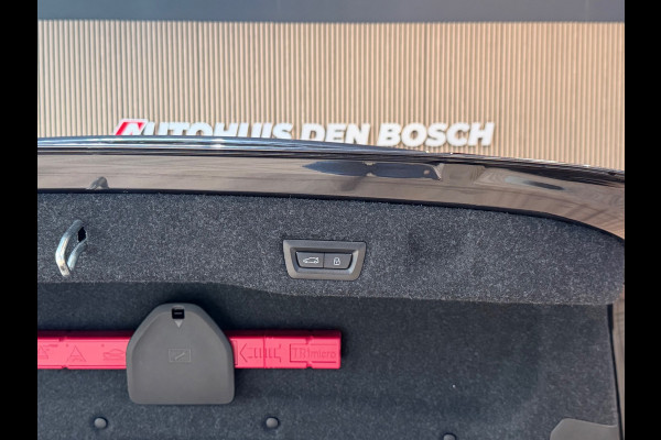 BMW 5 Serie 520i M Sport - Pano Keyles - HeadUp - Carbon