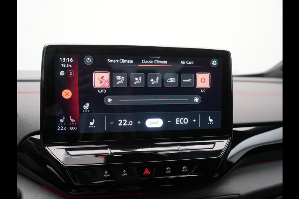 Volkswagen ID.4 GTX 4Motion 77 kWh 299pk Dealer O.H. | Panodak | Adaptive Cruise | Head Up | 360 Camera | Alcantara Sportstoelen Massage & Memory | IQ Light | Sfeerverlichting | Keyless | Blis | Stoelen & Stuur Verwarmd | Apple Carplay |