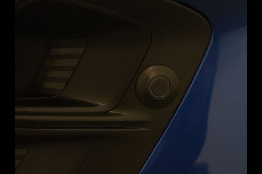 Renault Captur E-Tech Hybrid 145pk Business Zen Camera | Cruise | Navi | Parkeersens. v+a
